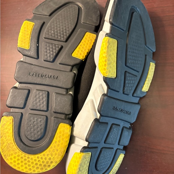 Balenciaga Speed Trainer Mid BB Black & Yellow
Men’s 11 *See Notes* - Picture 9 of 12